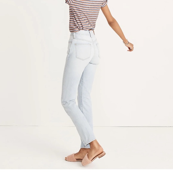 Madewell The Perfect Vintage Mom Jean in Fitzgerald Wash - Picture 4 of 11